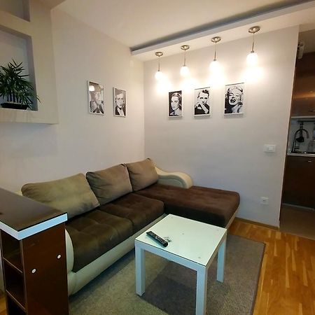 בלגרד Apartment Oasis מראה חיצוני תמונה